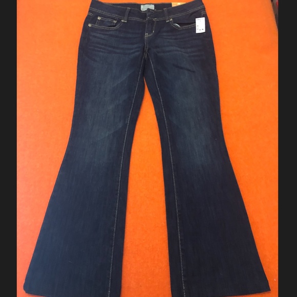 Aeropostale Low Rise Flare Hipster Jeans - Picture 2 of 11